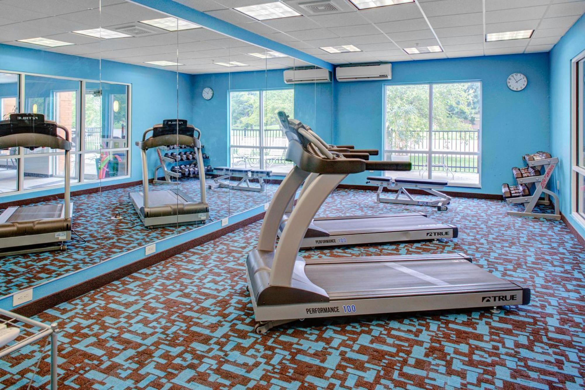 Fairfield Inn And Suites By Marriott Seymour Luaran gambar