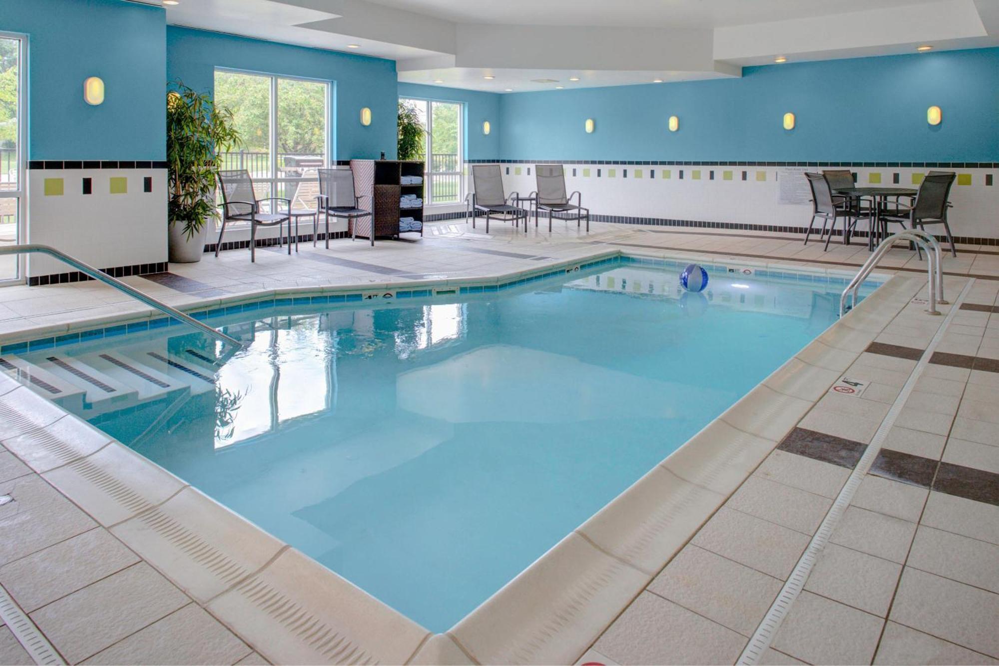 Fairfield Inn And Suites By Marriott Seymour Luaran gambar