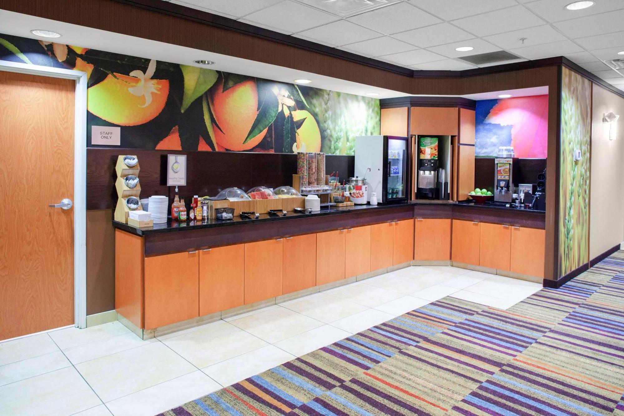 Fairfield Inn And Suites By Marriott Seymour Luaran gambar
