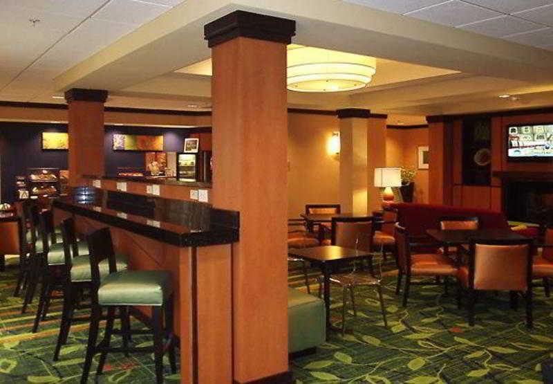 Fairfield Inn And Suites By Marriott Seymour Luaran gambar