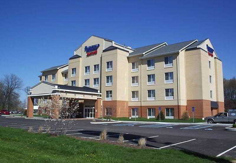 Fairfield Inn And Suites By Marriott Seymour Luaran gambar